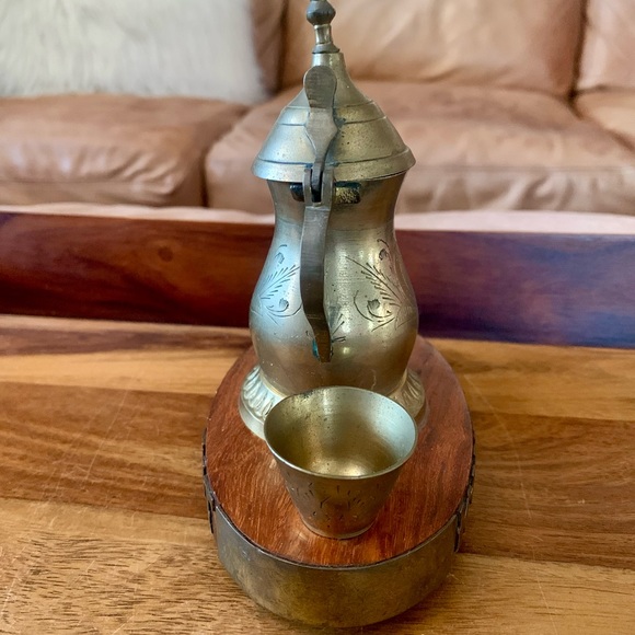 Vintage Kuwait Brass Dallah - Picture 5 of 5